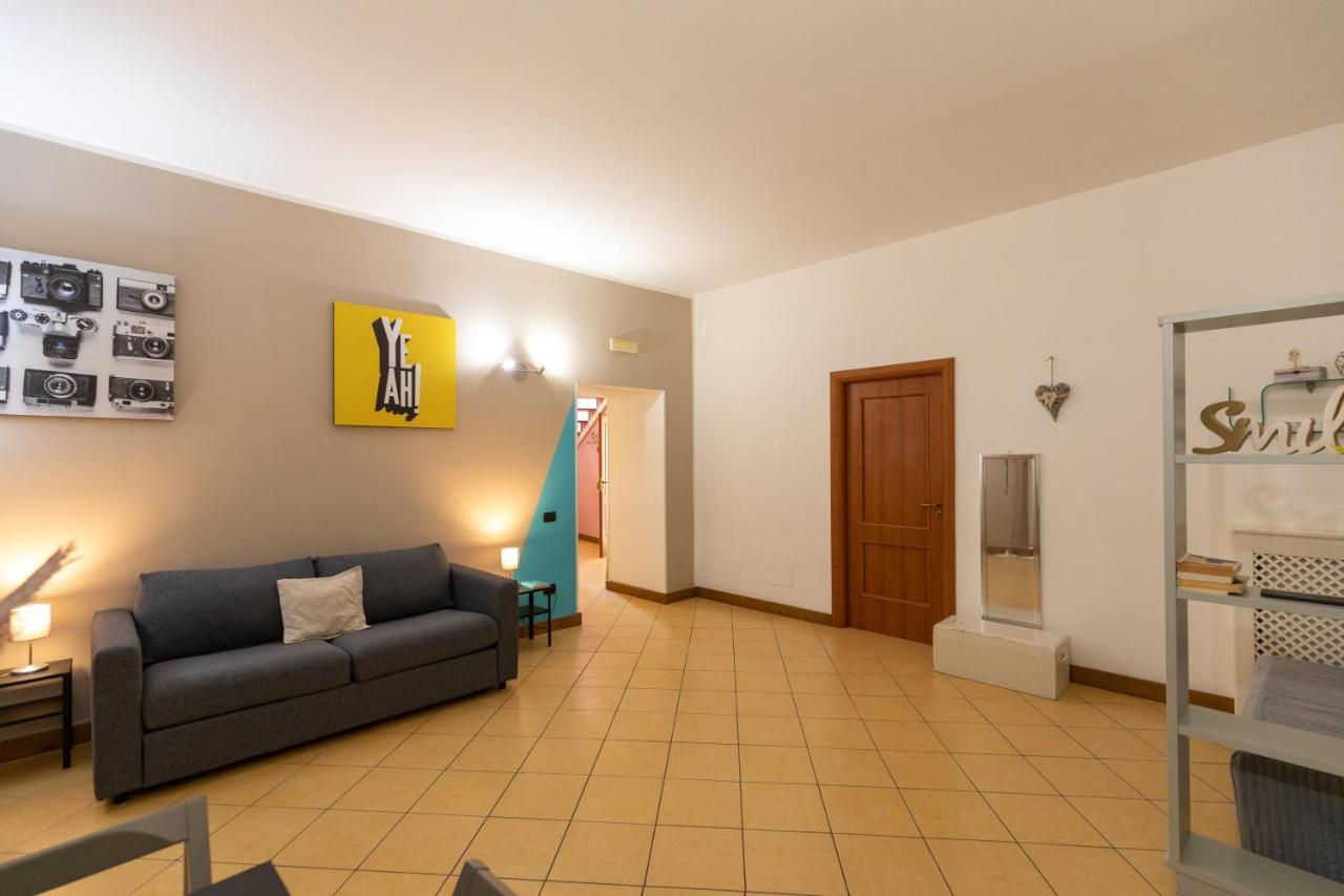 Colored House Until 7 People Above Sqplebiscito Naples Exterior photo