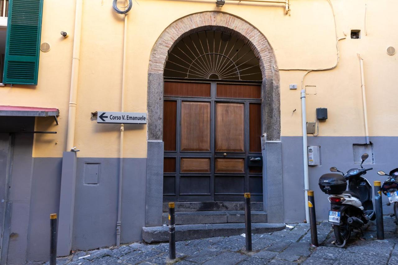 Colored House Until 7 People Above Sqplebiscito Naples Exterior photo